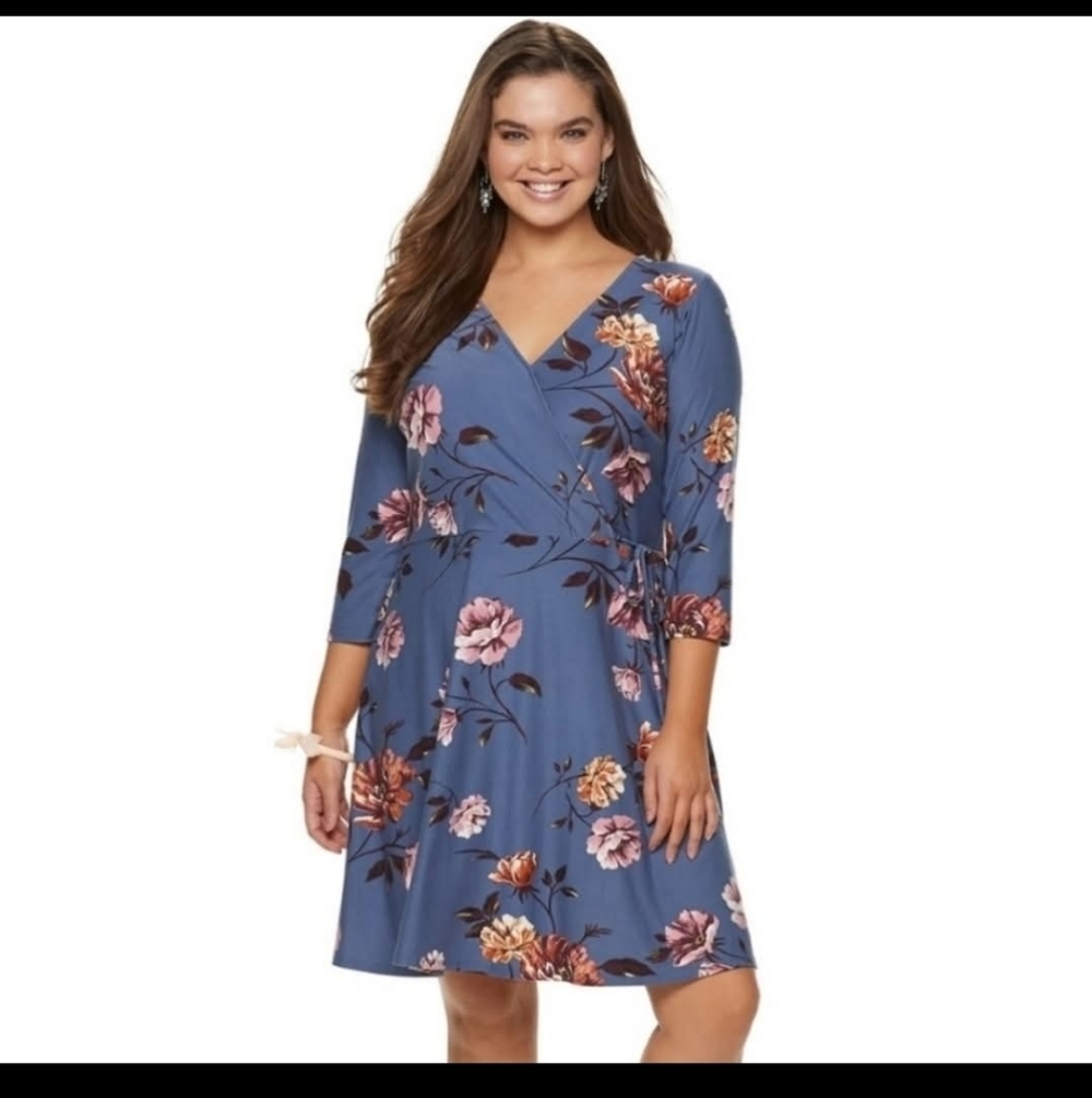 NWT Iz Byer Blue Floral Wrap Mini Dress ~sz Small Jr.